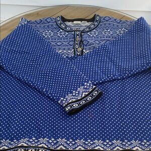 LL bean vintage Blue and White Patterned Sweater mens